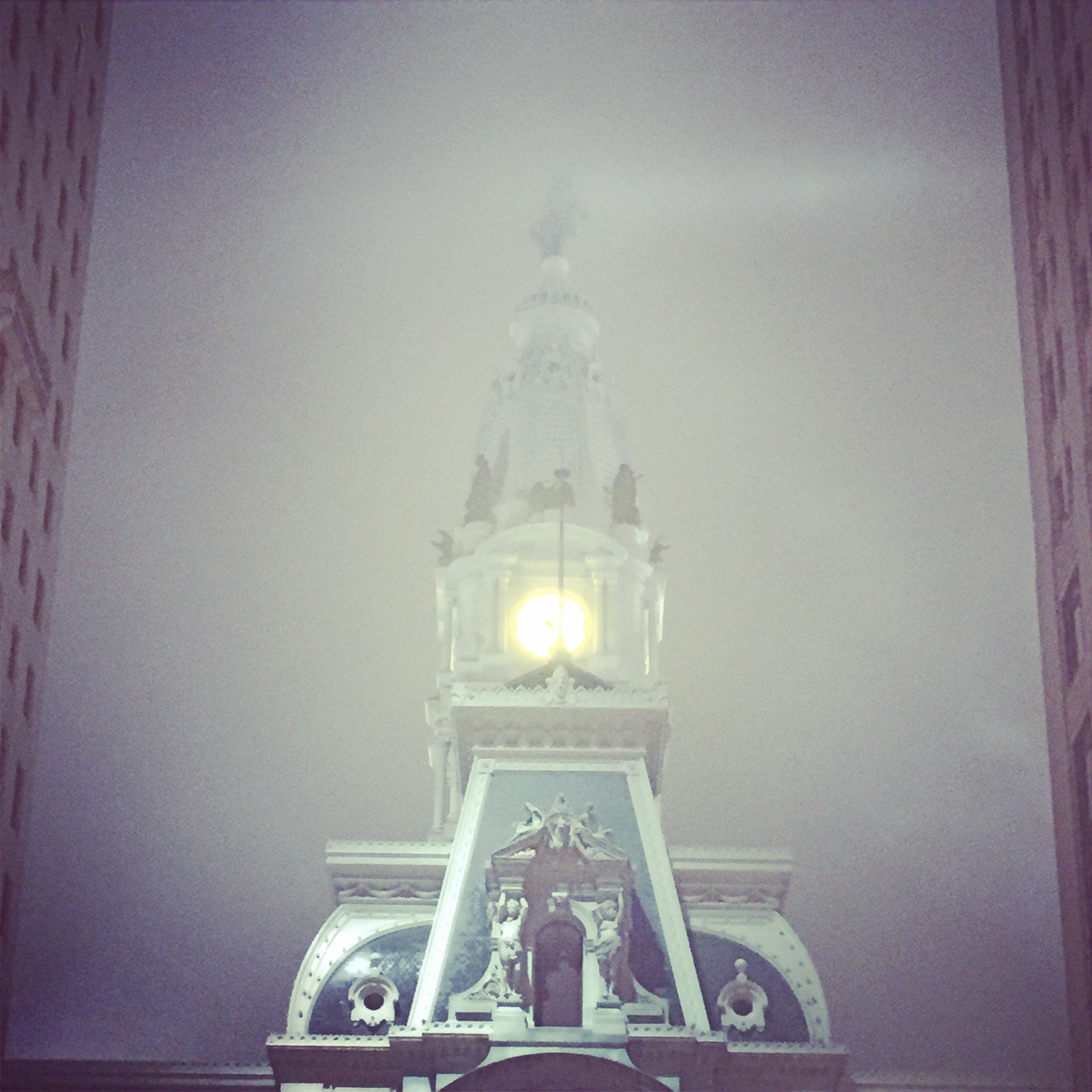 Fog, City Hall